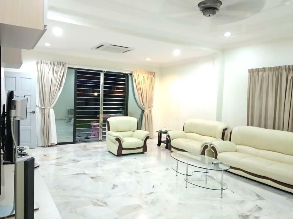 Lot 4 Pd Port Dickson